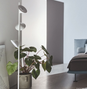 Axolight Orchid põrandavalgusti interjööris