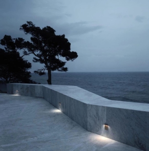 FLOS REAL MATTER süvisvalgusti interjööris 1