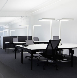 Moltoluce põrandavalgusti System