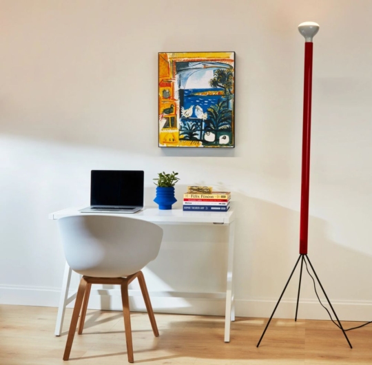 FLOS LUMINATOR red interior