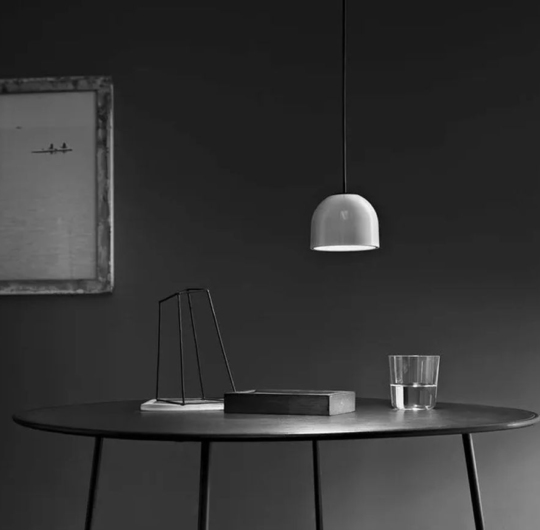 FLOS WAN interior 1 rippvalgusti