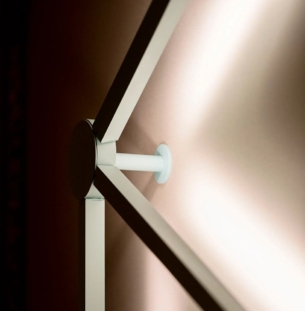 AXOLIGHT POSES interior 5
