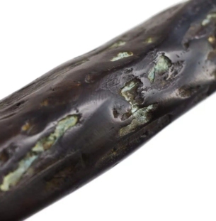 Brand Van Egmond TAKARA detail 1