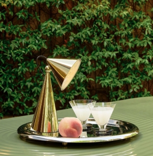 tom dixon pose portable lauavalgusti interjööris 2