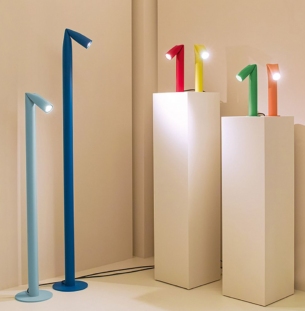 axolight bender põrandavalgusti interjööris