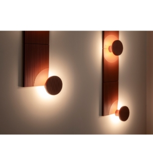 Bover Arid seinavalgusti interjööris 2