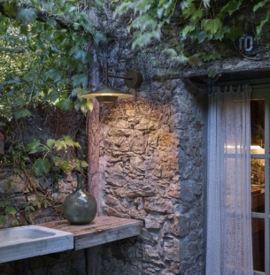 Bover Fanalet seinavalgusti IP65 interjööris 2