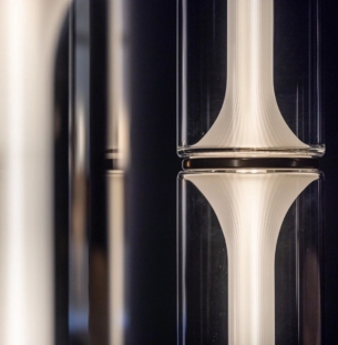 Lasvit Miles rippvalgusti interjööris 3