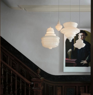 Lasvit Neverending Glory Palais Garnier rippvalgusti interjööris