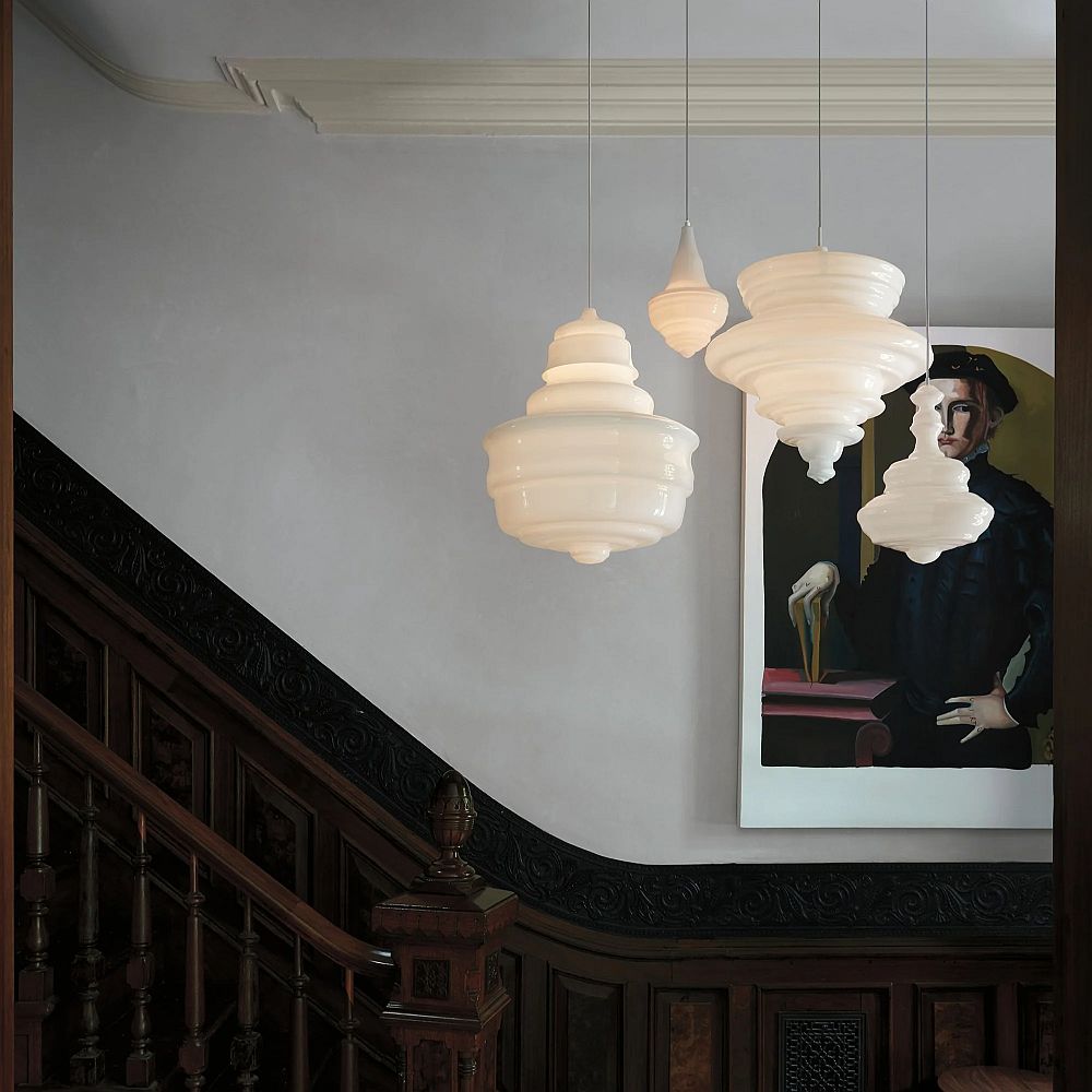 Lasvit Neverending Glory Palais Garnier rippvalgusti interjööris