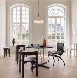 Nuura Asteea 3 lühter rippvalgusti interjööris