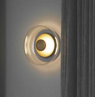 Nuura Blossi seinavalgusti interjööris 1