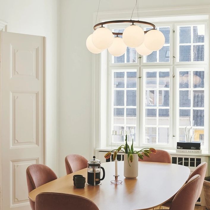 Nuura Miira 6 circular rippvalgusti 3 interjööris