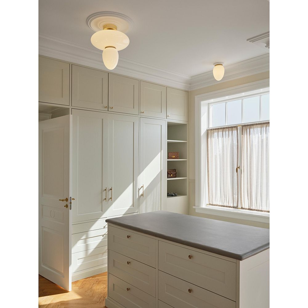 NUURA Rizzatto 42 interjööris 2