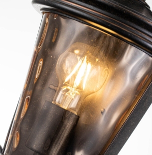 Elstead Baltimore 1 välisvalgusti detail