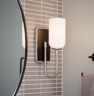 Elstead Solia 1 vannitoavalgusti nikkel interjööris 1