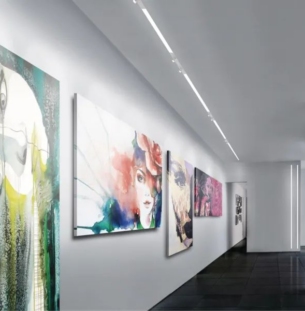 Moltoluce Ryde System profiilivalgusti spot 2 interjööris