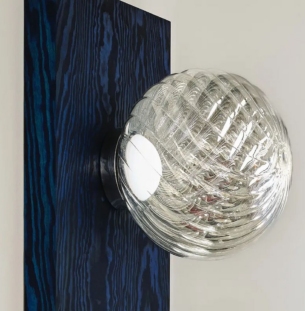 Tom Dixon Whirl laevalgusti hõbedane interjööris