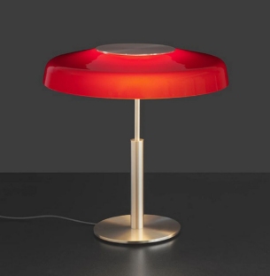 Oluce Dora lauavalgusti interjööris 1