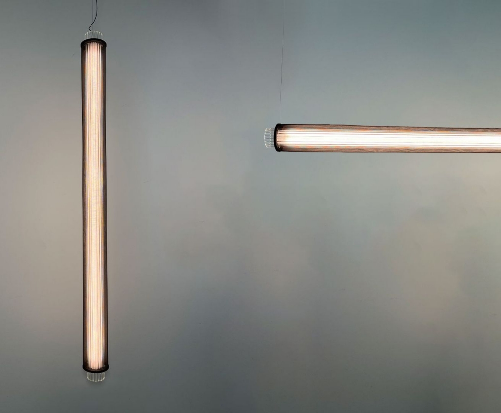 BLUX SLIM SKIN SH rippvalgusti interjööris 1