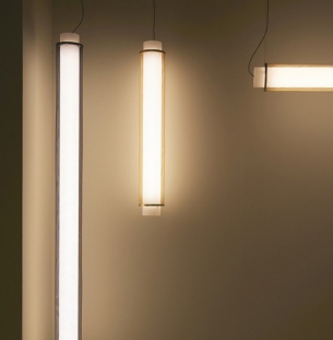 BLUX SLIM SKIN SH rippvalgusti interjööris 2