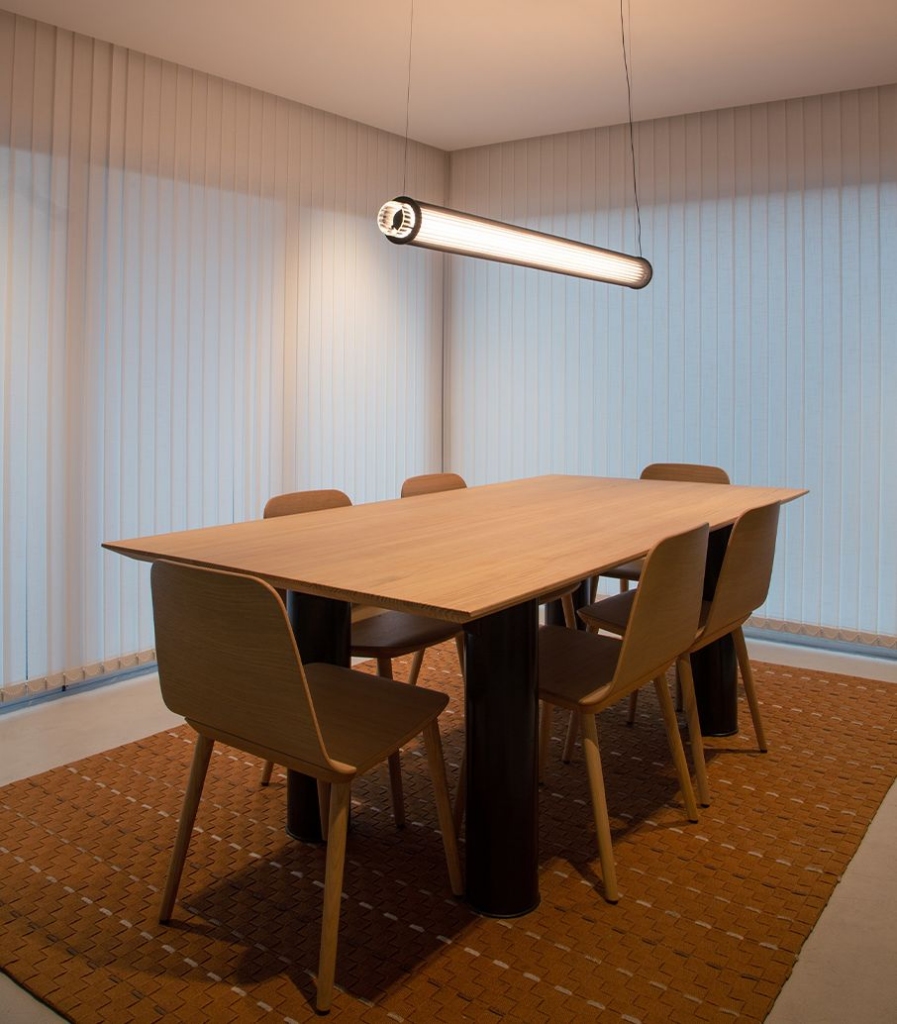 BLUX SLIM SKIN SH rippvalgusti interjööris 3