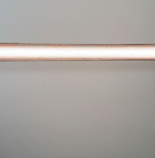 BLUX SLIM SKIN SH rippvalgusti interjööris