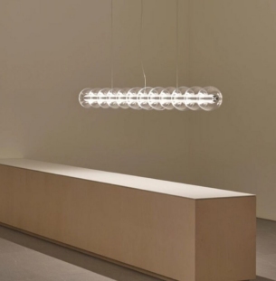 Flos Luce Sferica S rippvalgusti interjööris 1