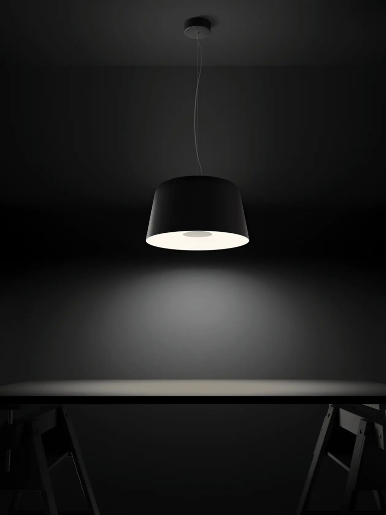 Linealight Delfi P rippvalgusti interjööris 43