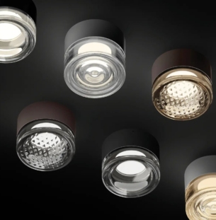 Linealight Horus välisvalgusti interjööris