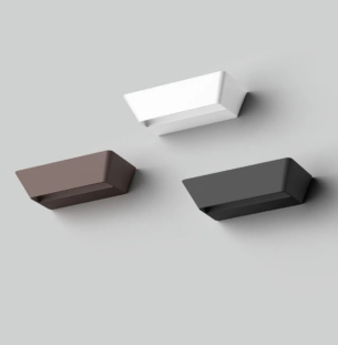 linealight Hype seinavalgusti interjööris 1