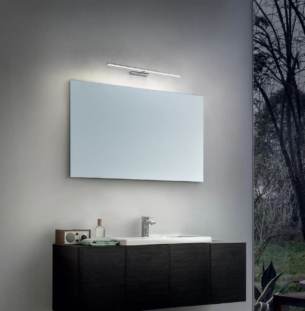 Linealight Straight W seinavalgusti interjööris 2