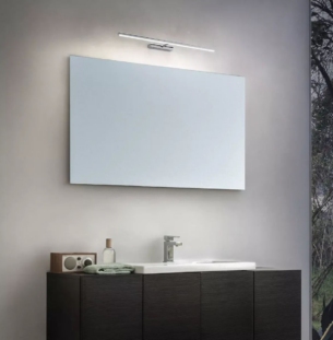 Linealight Straight W seinavalgusti interjööris