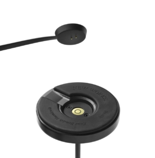 New Works Brolly laetav lauavalgusti valge interjööris 3