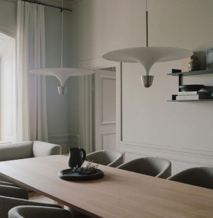 New Works Kantarell rippvalgusti interjööris 8