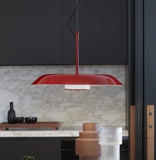 OLUCE IRIDE rippvalgusti interjööris 2