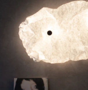 Flos Maap seinavalgusti interjööris 2