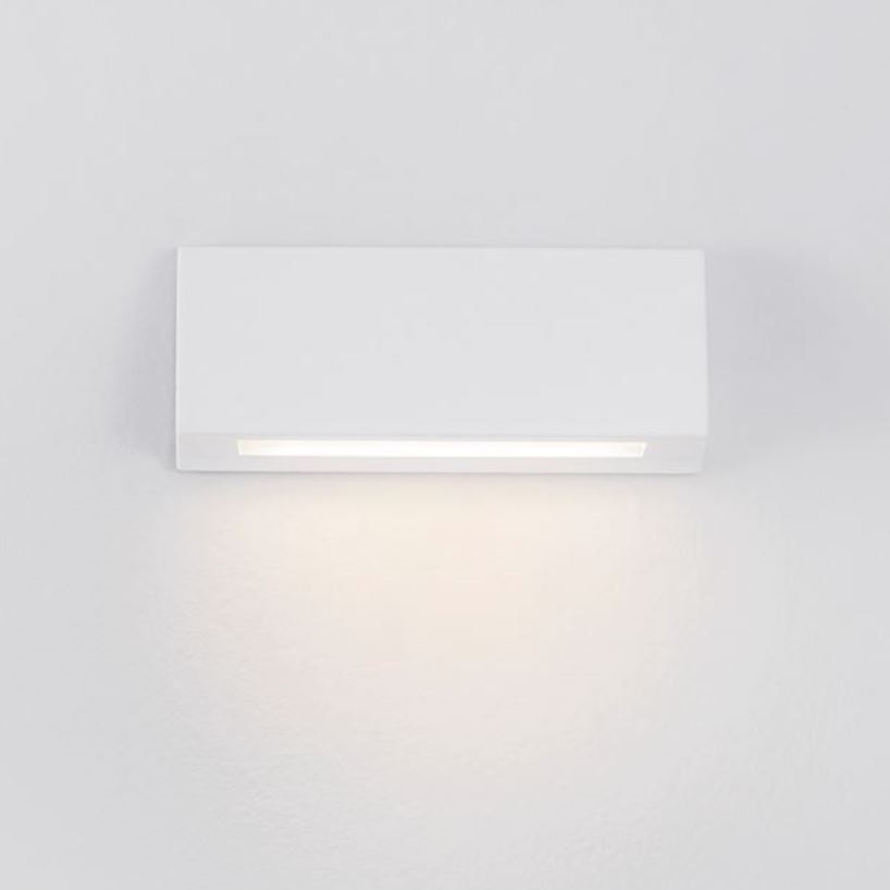 novaluce välisvalgusti liv