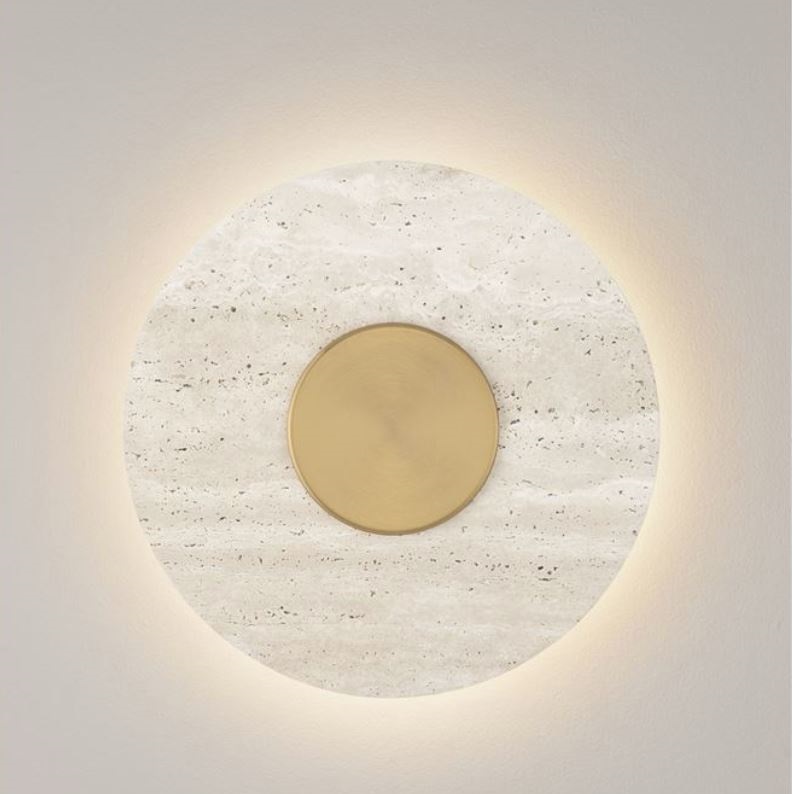 Novaluce seinavalgusti ember