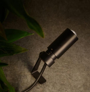 Unonovesette Vario 33 Zoom prožektor interjööris 2