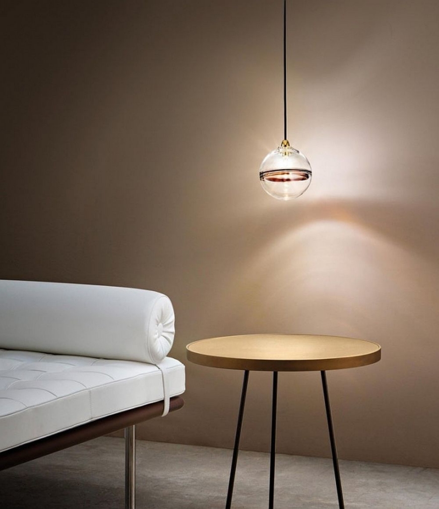 Vistosi Oro rippvalgusti interjööris 2