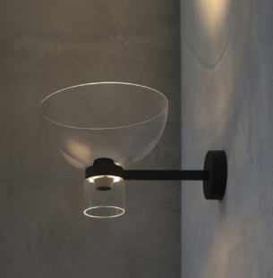 Flos Nocturne W Bowl seinavalgusti interjööris 2