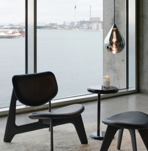 Tom Dixon Flare Bead rippvalgusti interjööris