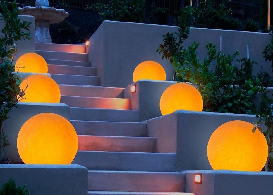 Välisvalgusti LineaLight Oh! Mars